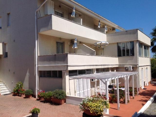 Villa Paola Loano Exterior photo